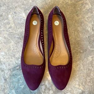 Brand new Burgundy Dress Barn flats Size 9